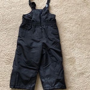 Snowsuit 4T Super comfortable